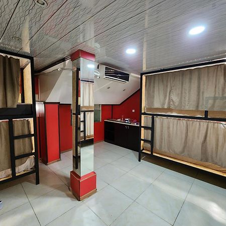 Gallary Hostel 第比利斯 外观 照片