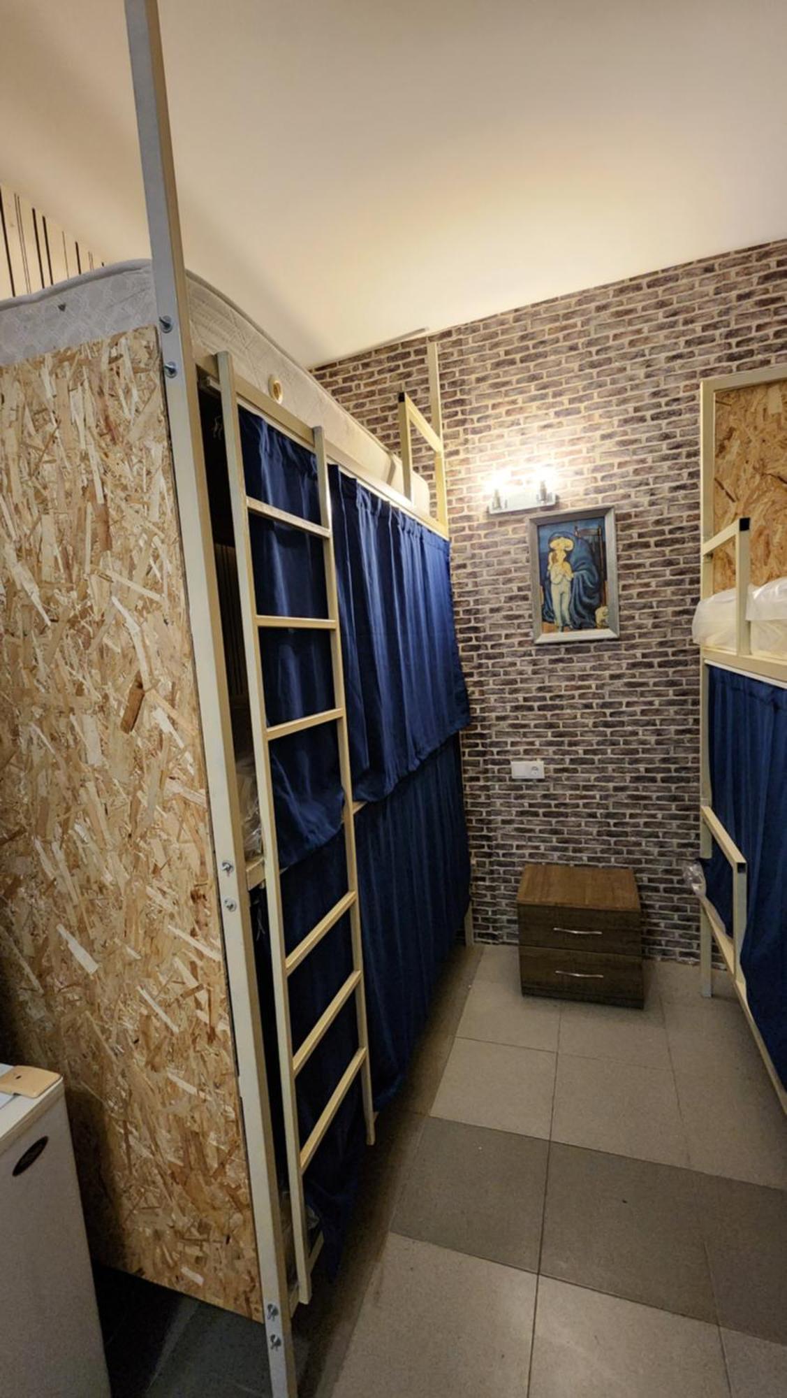 Gallary Hostel 第比利斯 外观 照片