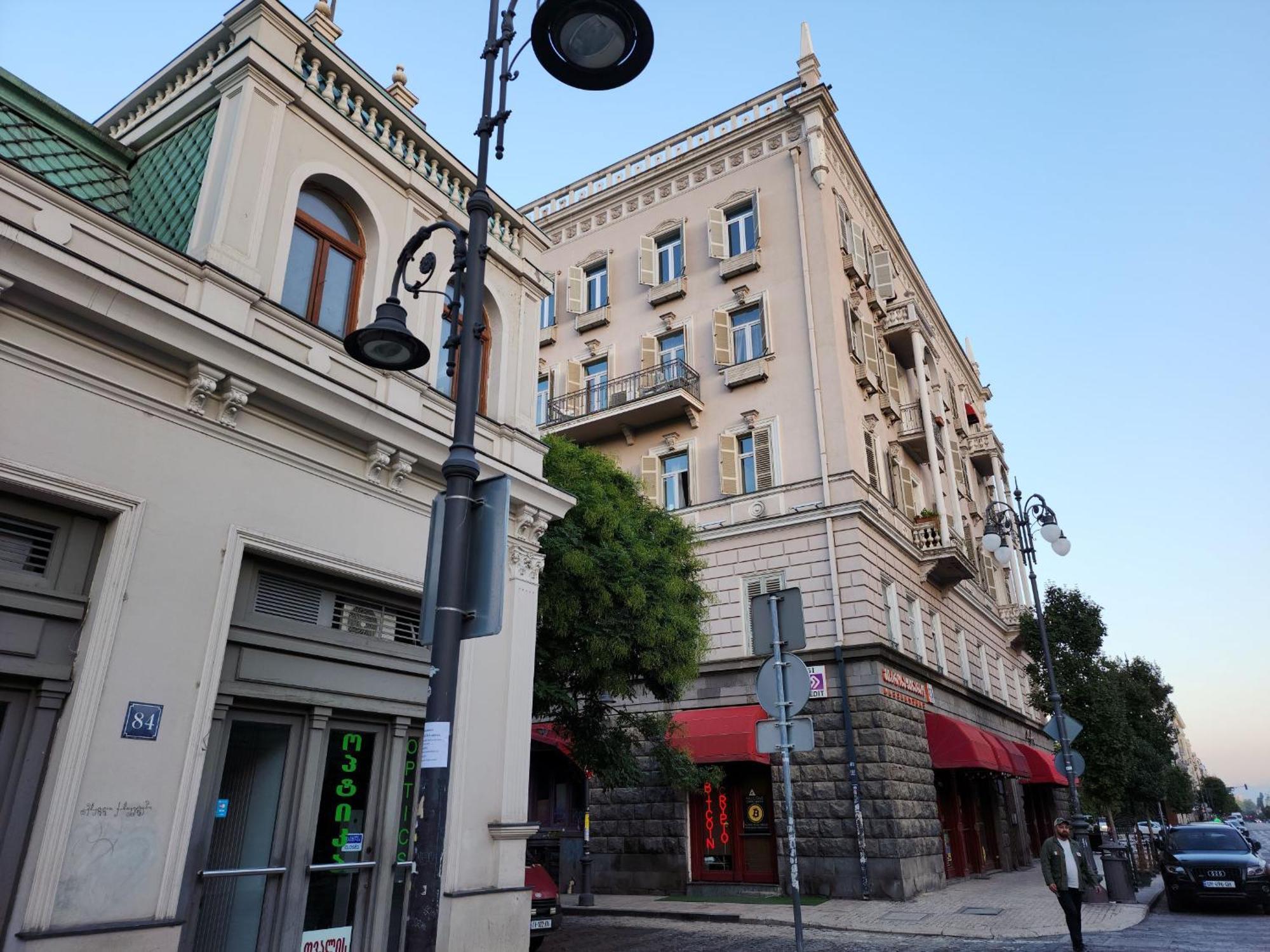 Gallary Hostel 第比利斯 外观 照片