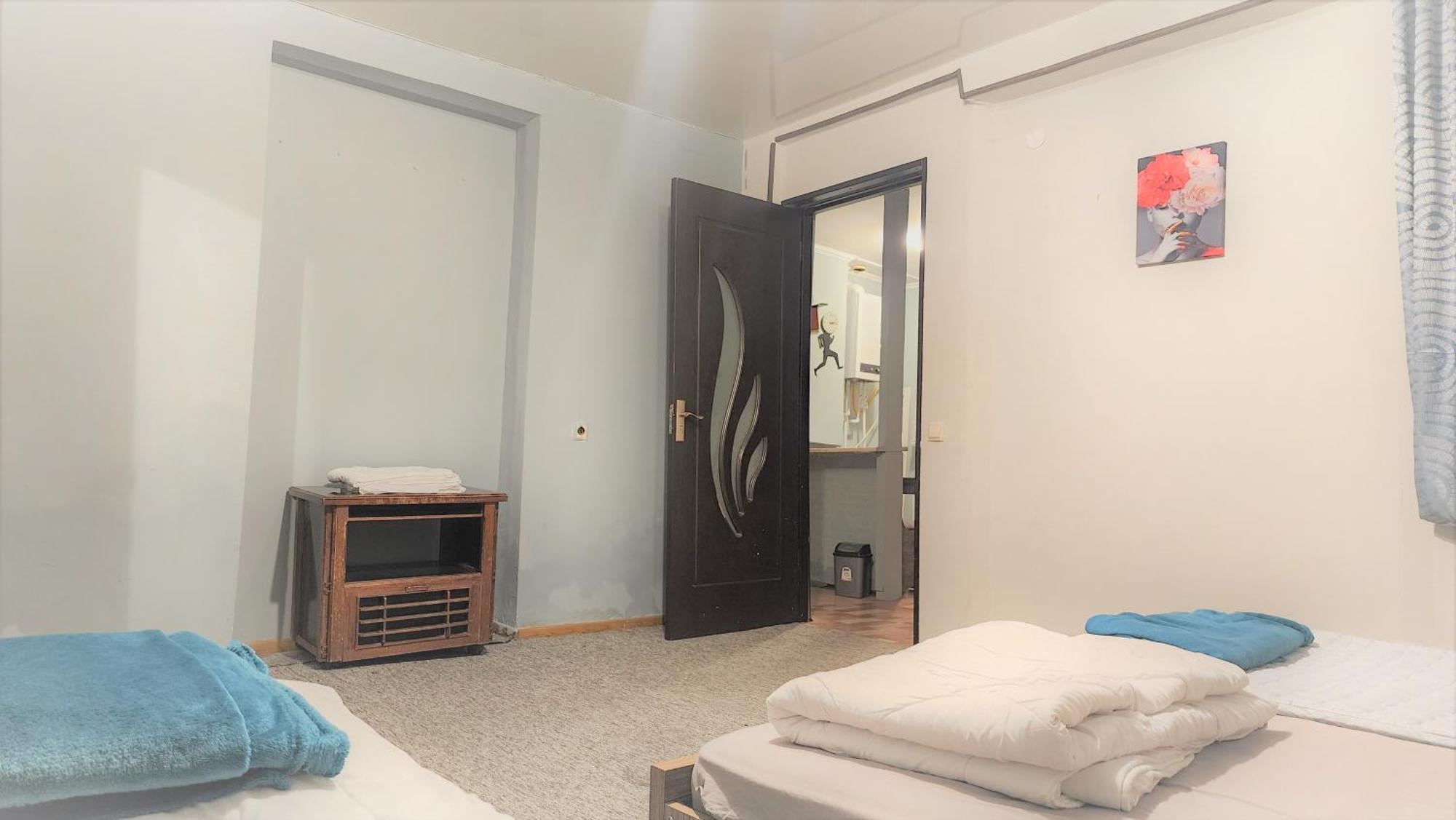 Gallary Hostel 第比利斯 外观 照片